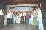 DG presenting the Best Club Award 2006 to R C Kathmandu Mid Town