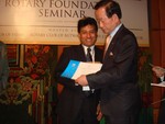 Rtn.Sudhesh Pradhan receiving PHF certificate from RI President in TRF seminar on 17th Nov 08